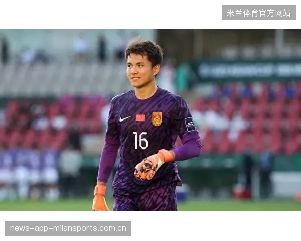 李昊扑点封神！安东尼奥抱起门神庆祝——从“球王”到“球神”的传奇演绎